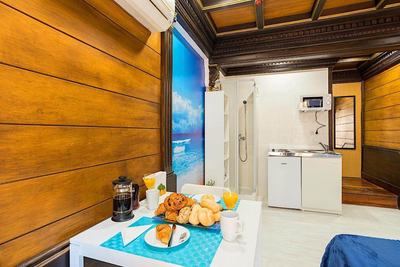 Citycenter Pirates Room, Young People Only مالقة المظهر الخارجي الصورة